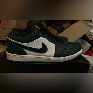 Jordan Low 1 Green Toe sz 14